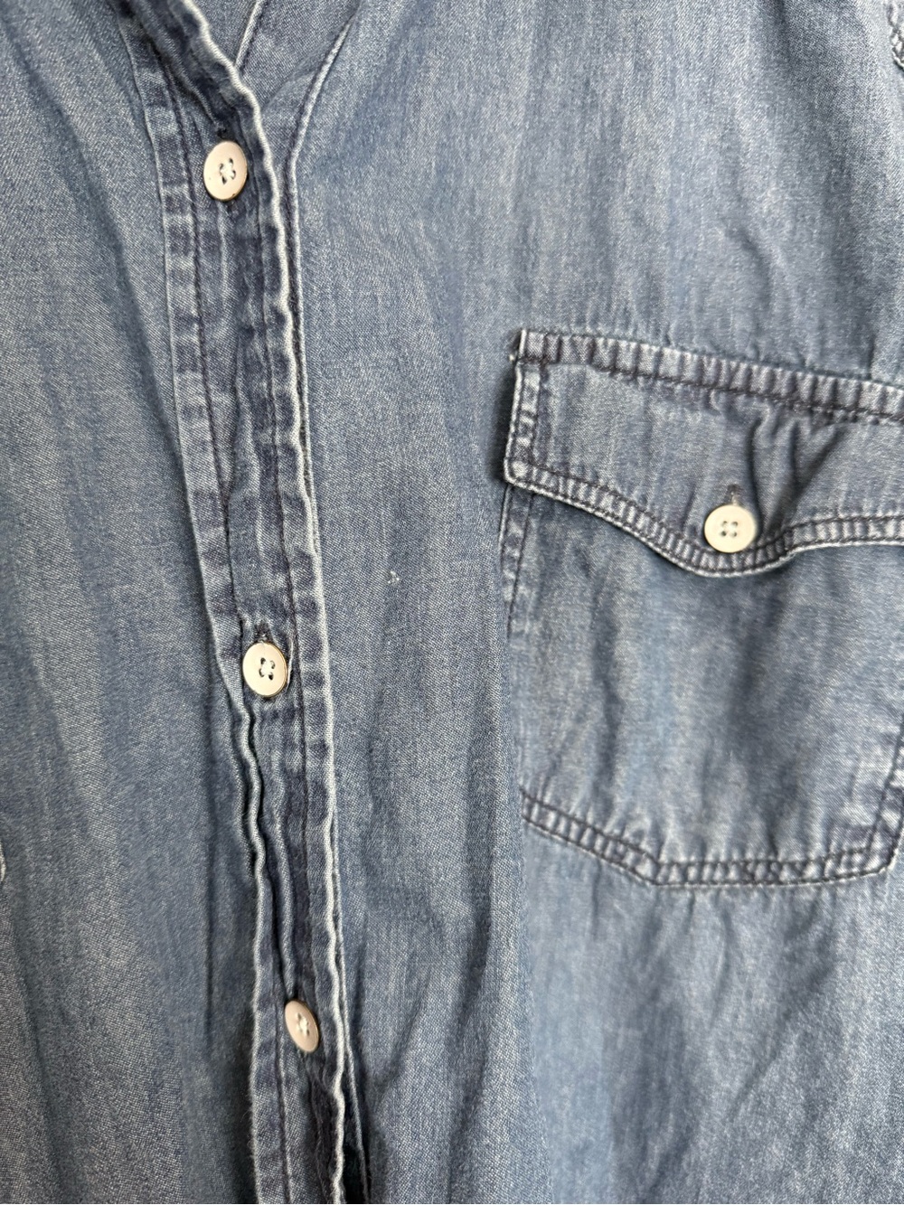 Torrid - Taylor Classic Chambray Button Down Long Sleeve Blue Cotton Shirt - 4X - Picture 12 of 15